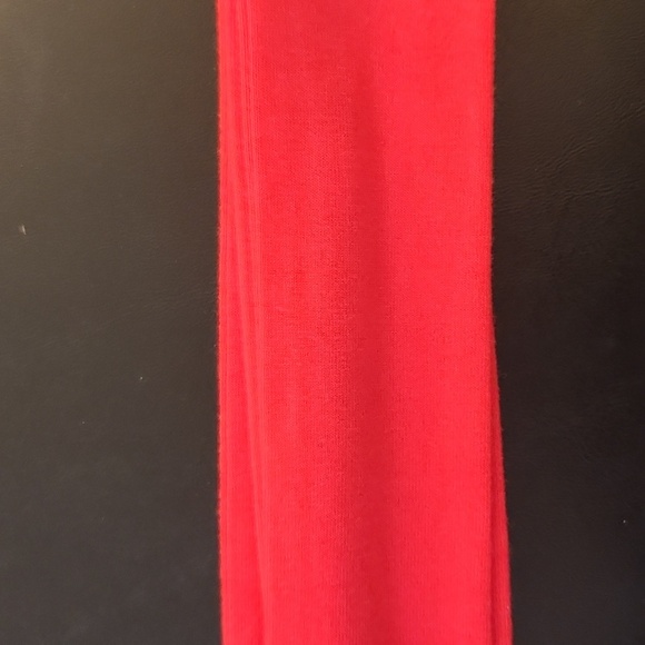 New York & Company Women's Vintage 90's Red V-Neck Wrap Top - Picture 12 of 12